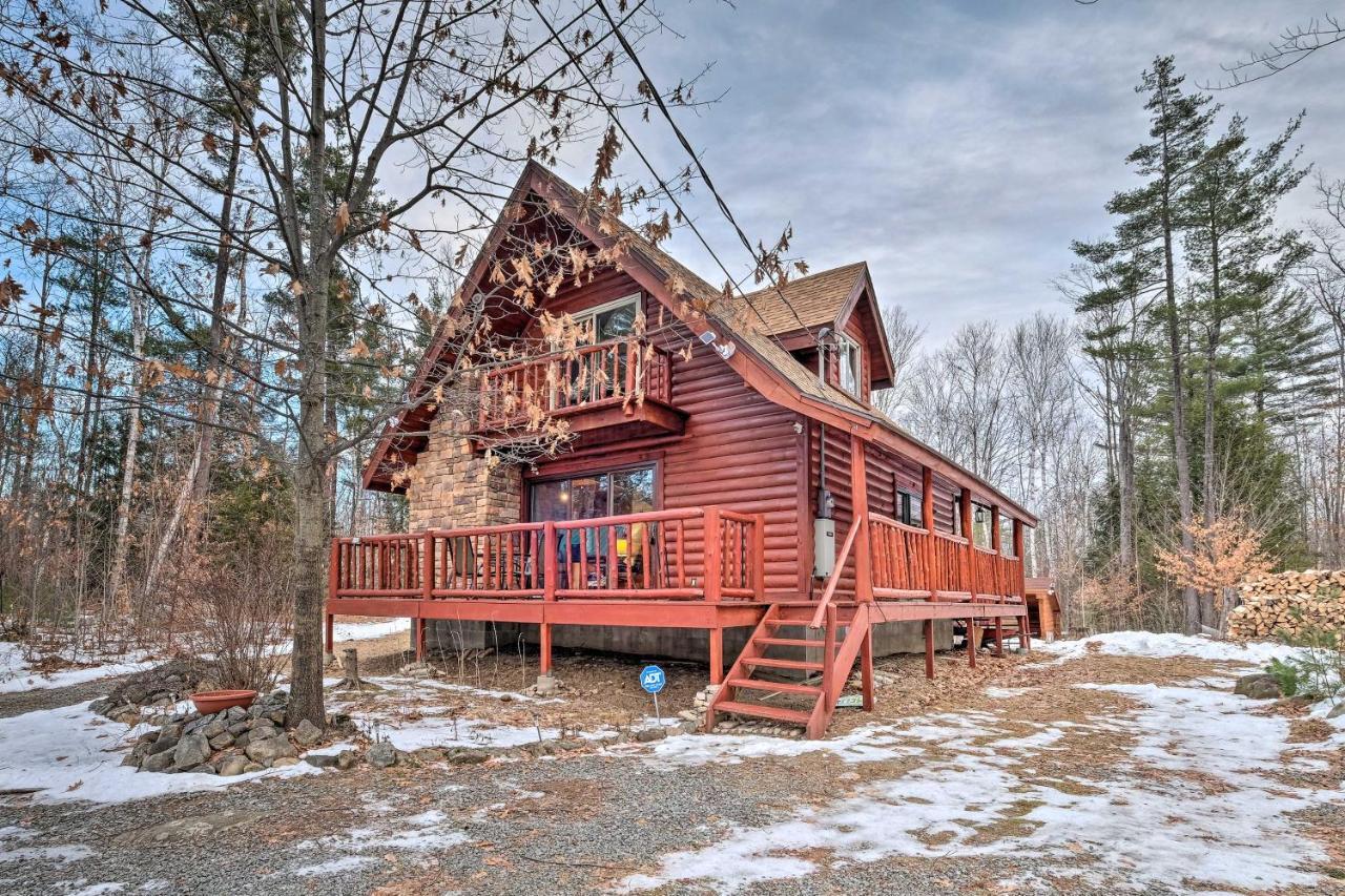 Villa Secluded Johnsburg Retreat With Hot Tub And Fire Pit Extérieur photo