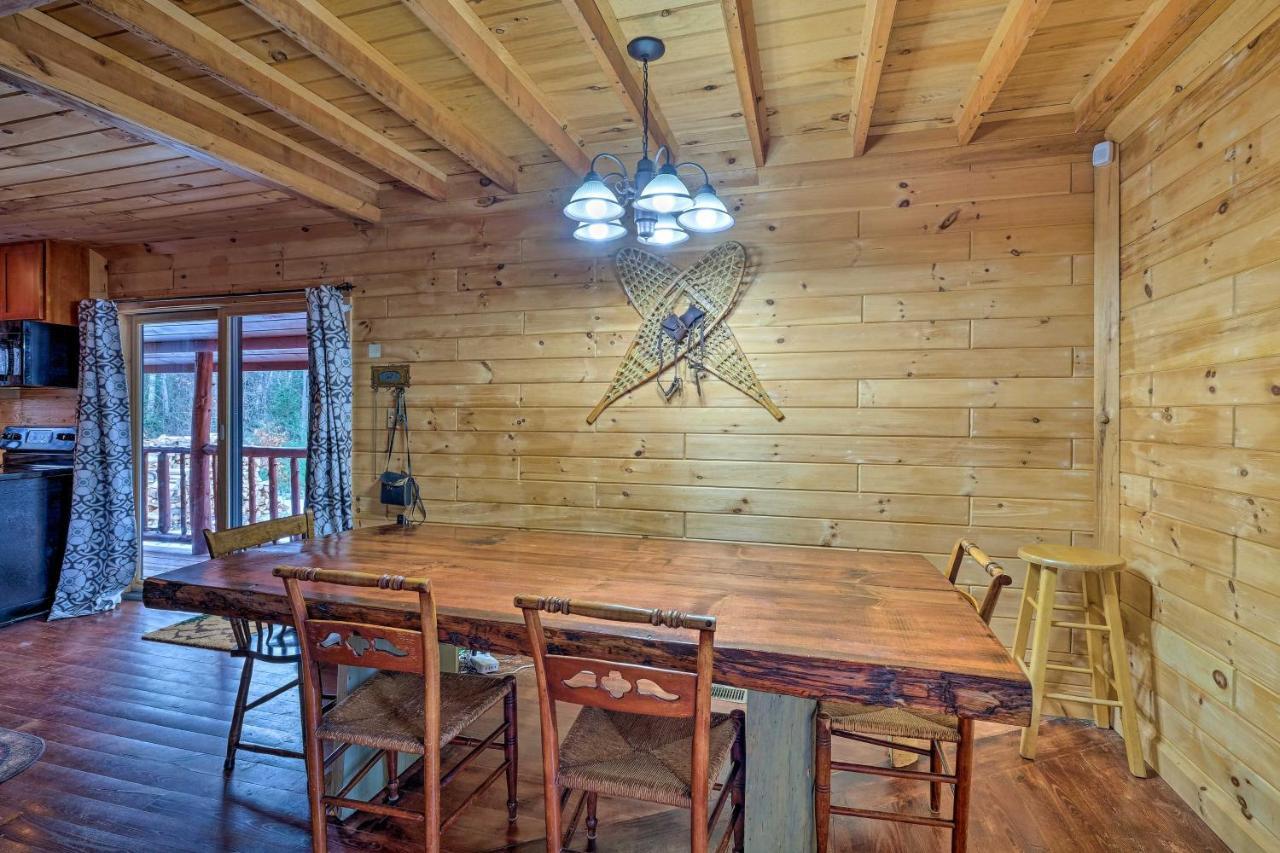 Villa Secluded Johnsburg Retreat With Hot Tub And Fire Pit Extérieur photo